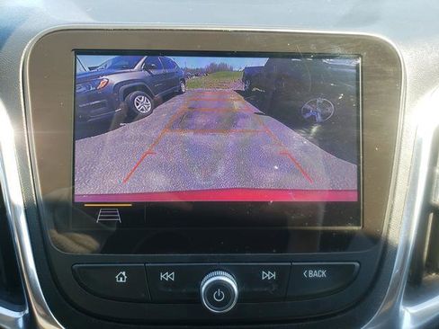 Used 2020 Chevrolet Equinox LT AWD/4WD image 24