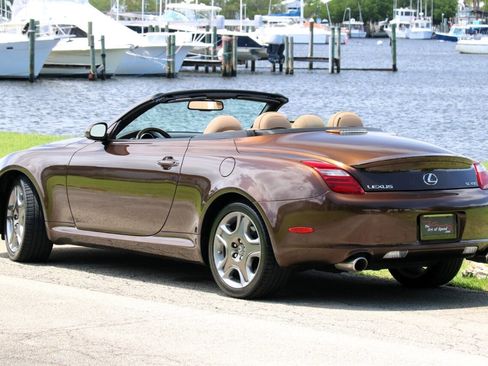 Used 2007 Lexus SC 430 Convertible RWD image 5