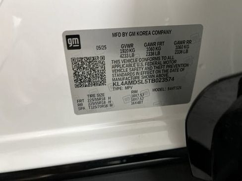 Certified 2026 Buick Encore GX Sport Touring w/ Comfort Package FWD image 32
