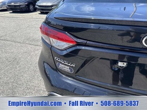 Used 2020 Toyota Corolla SE FWD image 5