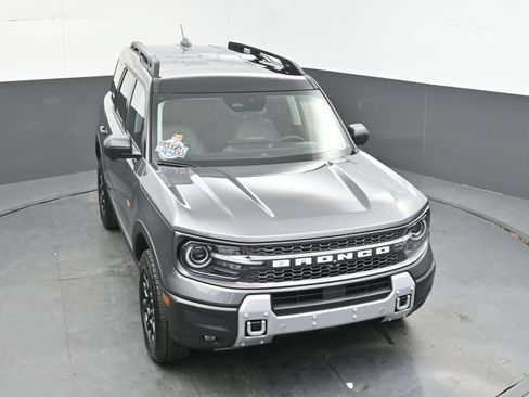 Used 2025 Ford Bronco Sport Badlands AWD/4WD image 32