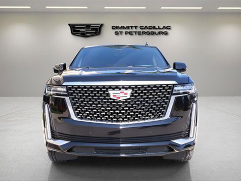 Certified 2023 Cadillac Escalade Premium Luxury image 8