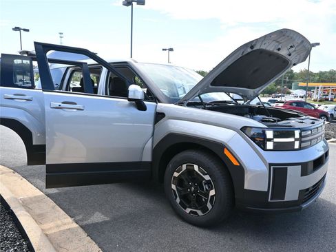 New 2026 Hyundai Santa Fe SE image 13