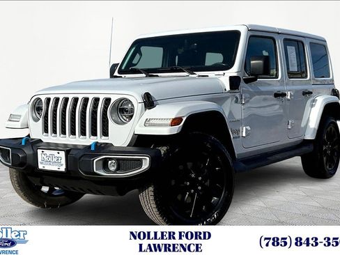 Used 2022 Jeep Wrangler Unlimited Sahara w/ Cold Weather Group image 1