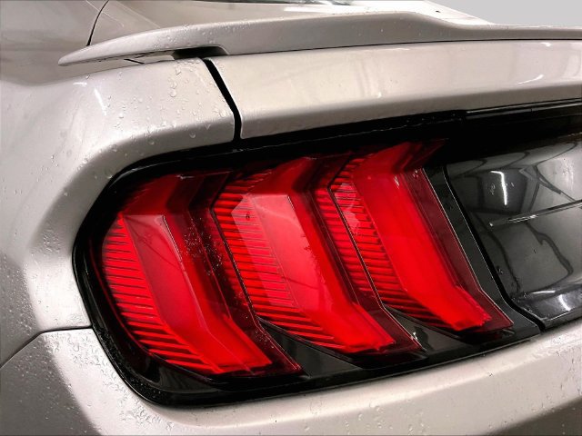 Used 2018 Ford Mustang GT RWD image 28