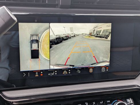 Used 2024 GMC Sierra 2500 AT4 w/ AT4 Premium Plus Package image 23