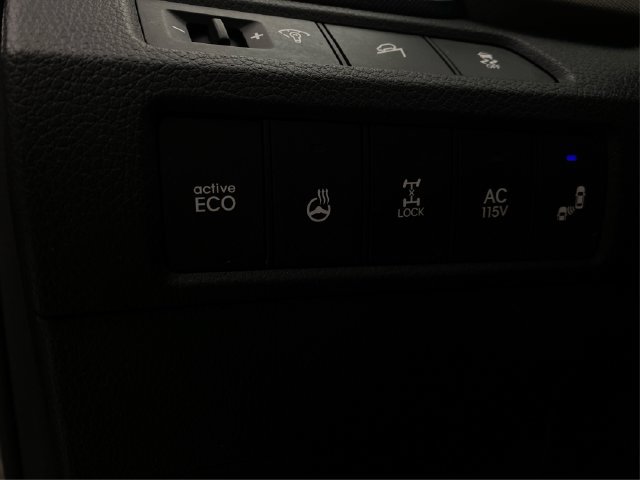 Used 2014 Hyundai Santa Fe GLS AWD/4WD image 24