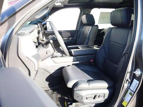 New 2026 Toyota Tundra Platinum image 8