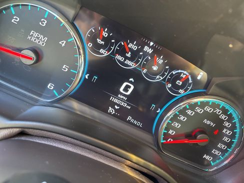 Used 2017 GMC Yukon Denali w/ Open Road Package image 37