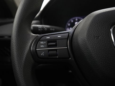 Used 2024 Honda Accord EX image 23