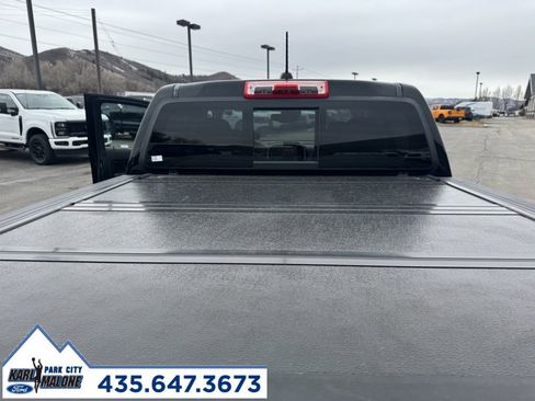 Used 2021 GMC Canyon Denali image 18