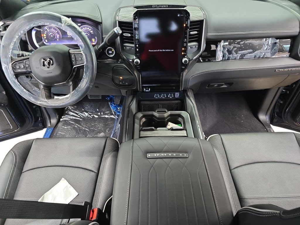 New 2027 RAM 2500 Limited AWD/4WD image 9