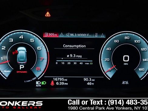 Used 2021 Audi Q8 Premium w/ Black Optic Package image 19