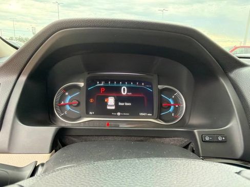 Used 2020 Honda Pilot Touring image 20