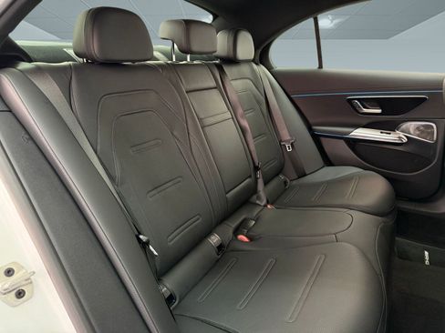 New 2026 Mercedes-Benz E 53 AMG e 4MATIC Sedan image 22