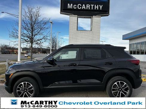 New 2026 Chevrolet TrailBlazer LT w/ Convenience Package image 3