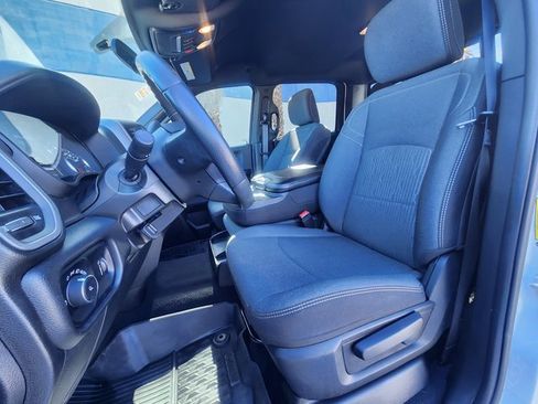 Used 2024 RAM 3500 Tradesman w/ Chrome Appearance Group image 11