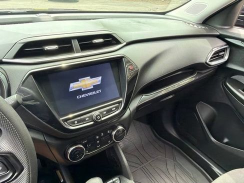 Used 2023 Chevrolet TrailBlazer LT w/ Convenience Package AWD/4WD image 27