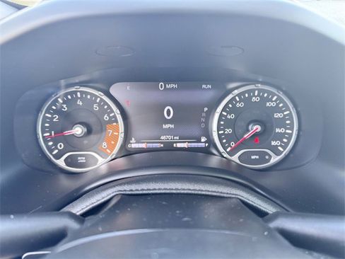 Used 2021 Jeep Renegade Limited w/ Sun & Sound Group image 17