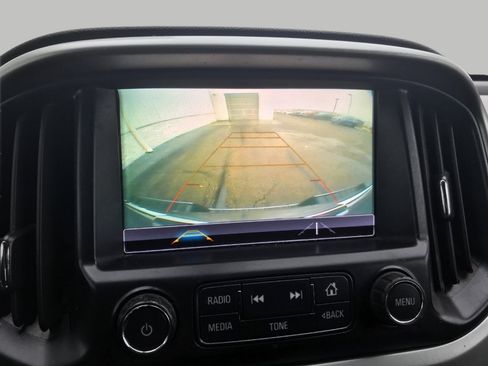 Used 2018 Chevrolet Colorado LT image 14