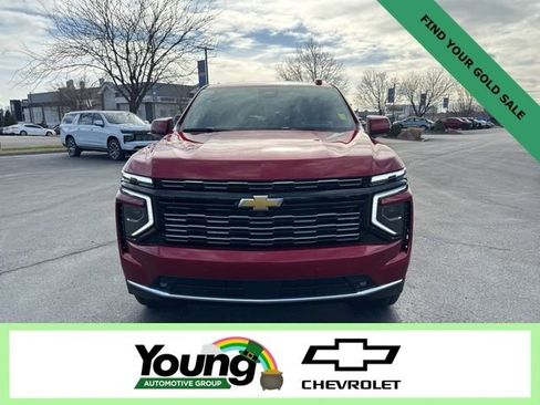 New 2026 Chevrolet Suburban High Country image 2