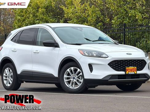 Used 2022 Ford Escape SE w/ Cold Weather Package image 1
