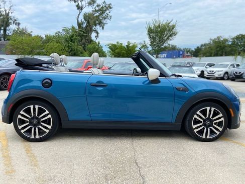 Used 2024 MINI Cooper S w/ Signature Upholstery Package FWD image 18