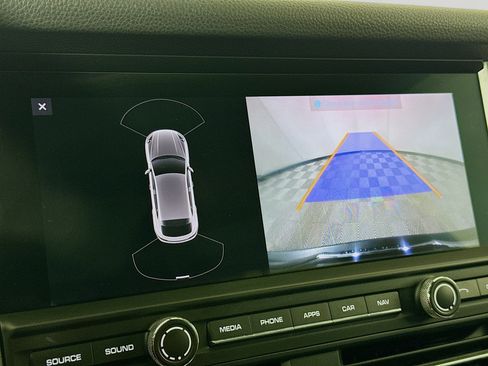 Certified 2020 Porsche Macan S image 19