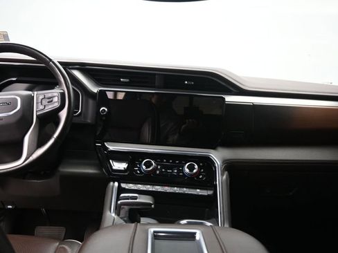 Used 2022 GMC Sierra 1500 Denali image 12