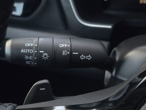 Certified 2025 Honda Pilot EX-L image 31