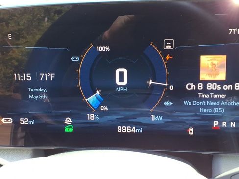 Certified 2025 Chevrolet Equinox EV LT FWD image 14