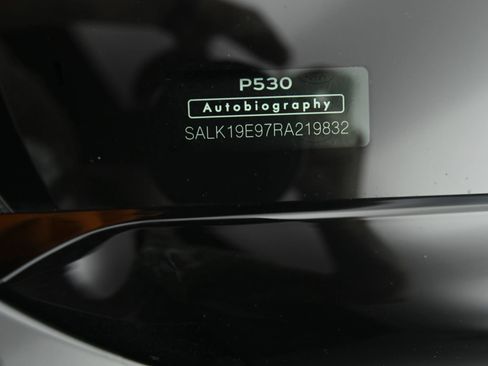 Used 2024 Land Rover Range Rover Autobiography AWD/4WD image 23