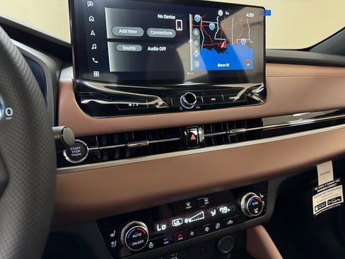 New 2026 Mitsubishi Outlander SEL image 15