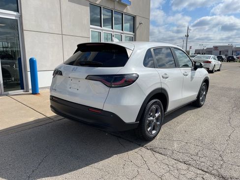 New 2026 Honda HR-V LX image 5