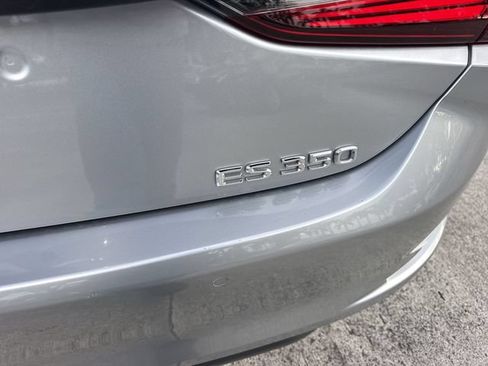 Certified 2025 Lexus ES 350 w/ Premium Package FWD image 25