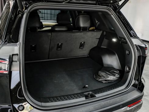 Used 2026 Chevrolet Equinox ACTIV AWD/4WD image 68