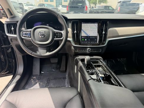 Used 2023 Volvo S90 B6 Plus AWD/4WD image 17