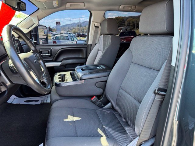 Used 2017 Chevrolet Silverado 2500 LT w/ Z71 Package, Off-Road AWD/4WD image 10