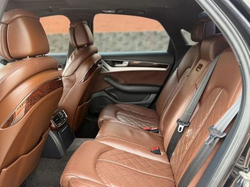 Used 2013 Audi A8 4.0T w/ Sport Design Pkg image 19