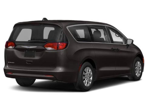 Used 2020 Chrysler Voyager LX FWD image 2