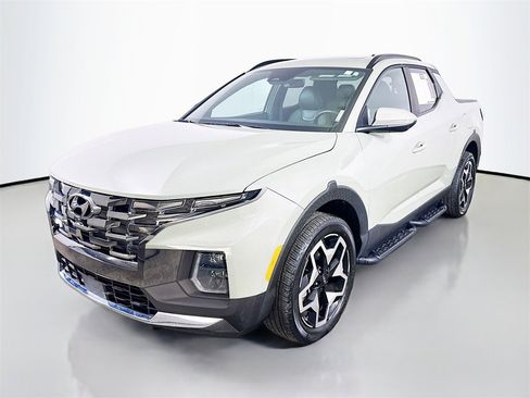 Used 2024 Hyundai Santa Cruz Limited image 3
