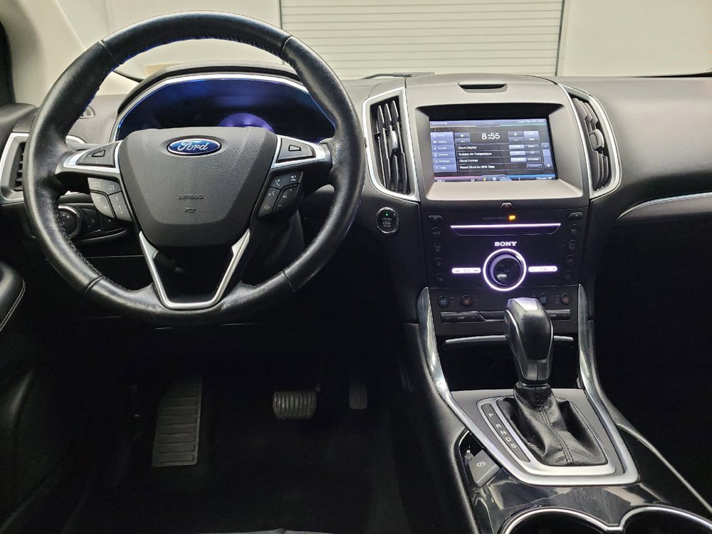Used 2015 Ford Edge Titanium w/ Equipment Group 301A AWD/4WD image 22