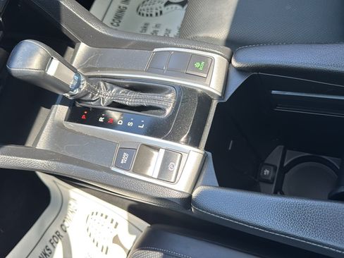 Used 2018 Honda Civic Touring image 26