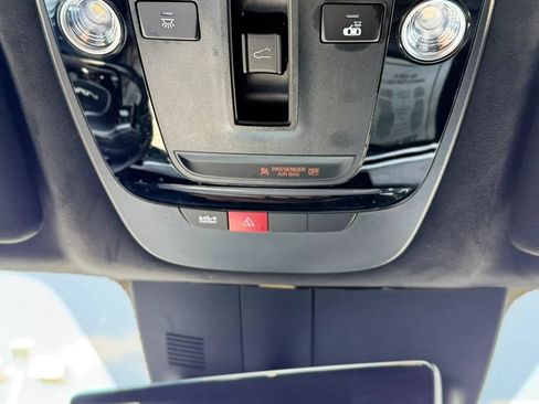 Used 2025 Kia Sorento SX AWD/4WD image 21
