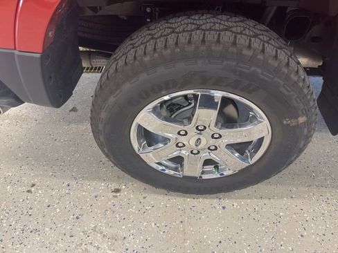 Used 2024 Ford Ranger Lariat w/ Trailer Tow Package image 4