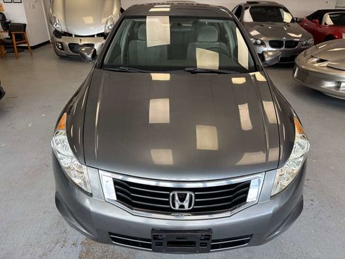 Used 2009 Honda Accord LX image 2