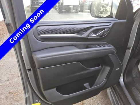 Used 2021 GMC Yukon XL Denali AWD/4WD image 18