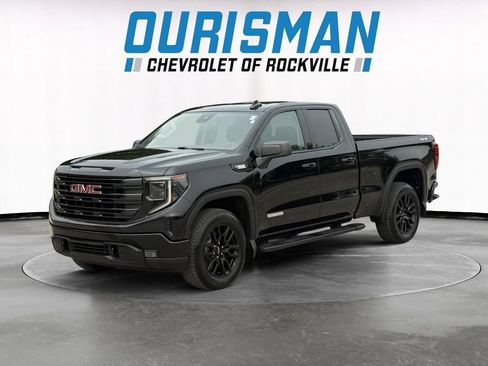 Used 2023 GMC Sierra 1500 Elevation AWD/4WD image 2