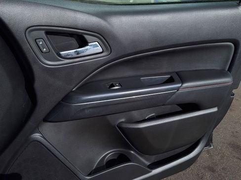 Used 2018 GMC Canyon All Terrain w/ Trailering Package image 24