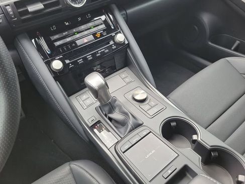 Used 2024 Lexus IS 350 F Sport RWD image 29